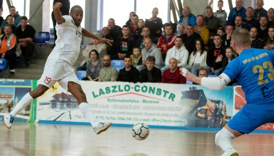 Echipa de futsal United Galaţi, meci egal în primul derby al campionatului