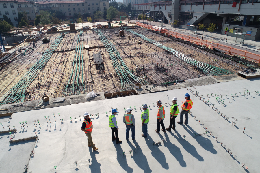 Protest masiv al sindicaliștilor din construcții