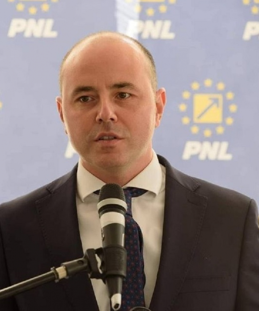 „Escrocheria“ organizată de AUR şi George Simion, reclamată la Parchetul General