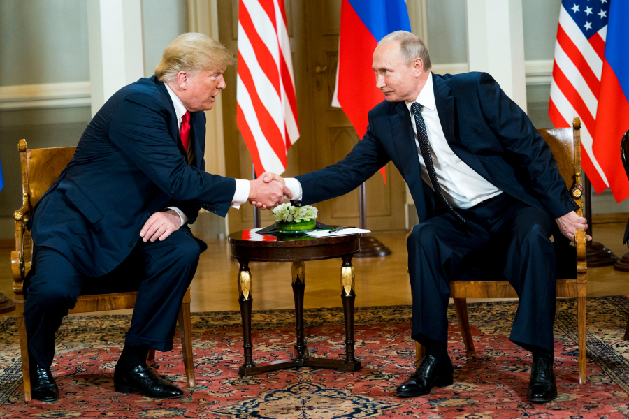 Bucăți din Ucraina vor fi jucate la masa verde. Culisele discuțiilor Trump-Putin