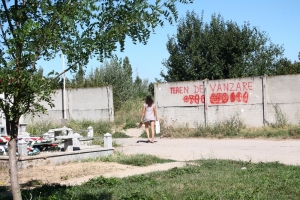HAOS printre LOCURILE DE VECI din Galaţi - Teren privat în buricul Cimitirului &quot;Sf. Lazăr&quot;!