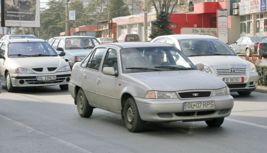 Am cumpărat mai multe maşini uzate, în 2016