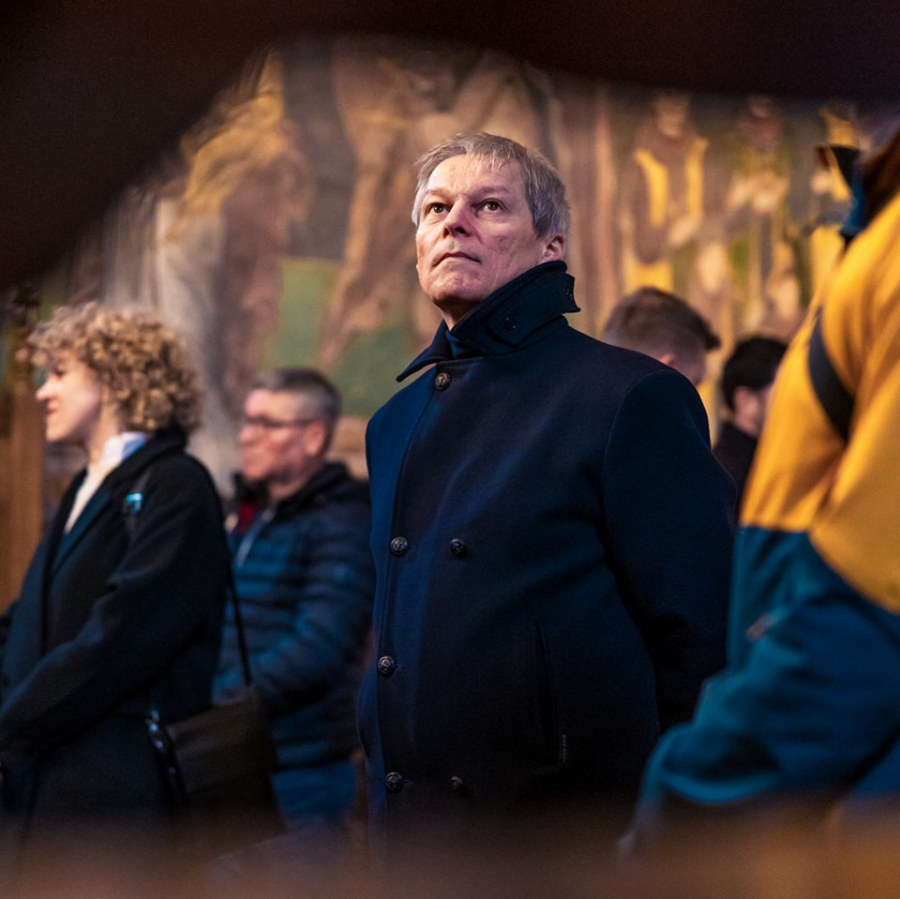Dacian Cioloș încă se gândește la prezidențiale