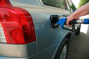 Gălăţean cu dosar penal la Brăila. A pus benzină şi-a fugit