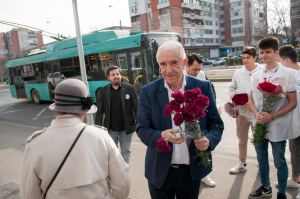 Ce ne lasă moştenire Eugen Durbacă, omul-partid | Preşedinţi de cursă (foarte) lungă (FOTO)