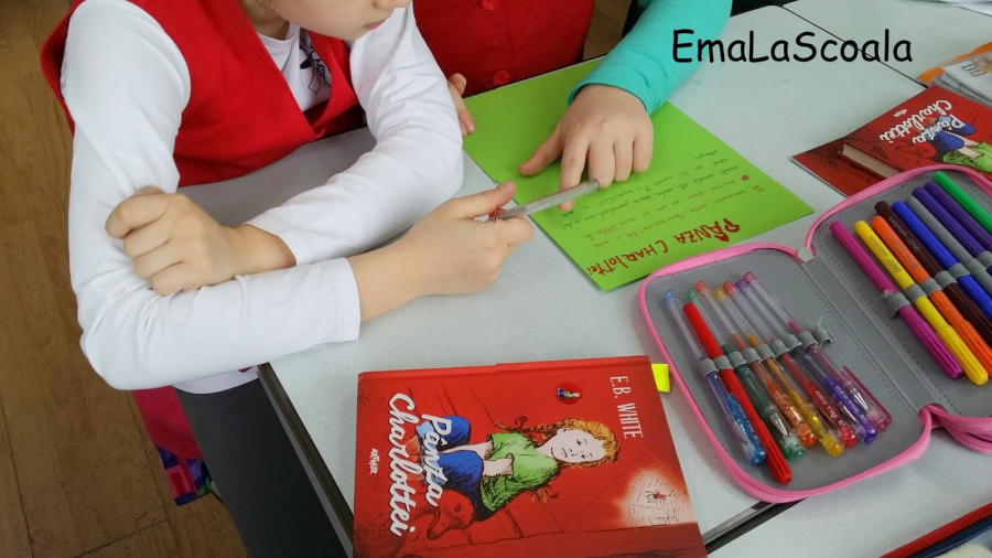 Adio, teme de vacanță, spor la tăiat frunze la câini!