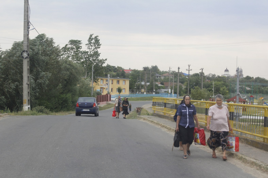 Comuna gălățeană în care investiţiile se şi fac, nu doar se promit, iar unii localnici trăiesc mai bine ca la oraş