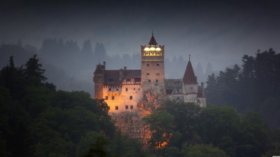 Castelul Bran şi Vlad Ţepeş, într-un serial al National Geographic care include filmări în România