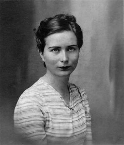 Remember. Hélène de Beauvoir (1910-2001)