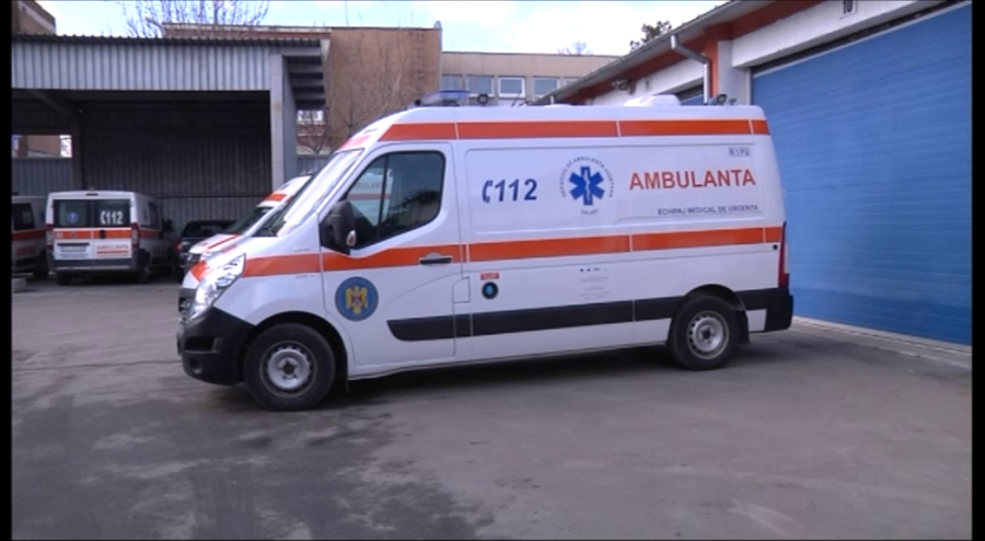 179 de apeluri la ambulanță, în 24 de ore