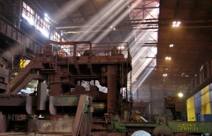 Dunărea îngheaţă afacerile ArcelorMittal Galaţi