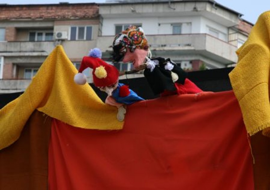 Cu soluţii tehnice noi, dar şi cu păstrarea vechilor comori, "Gulliver" pregăteşte un spectacol de patrimoniu