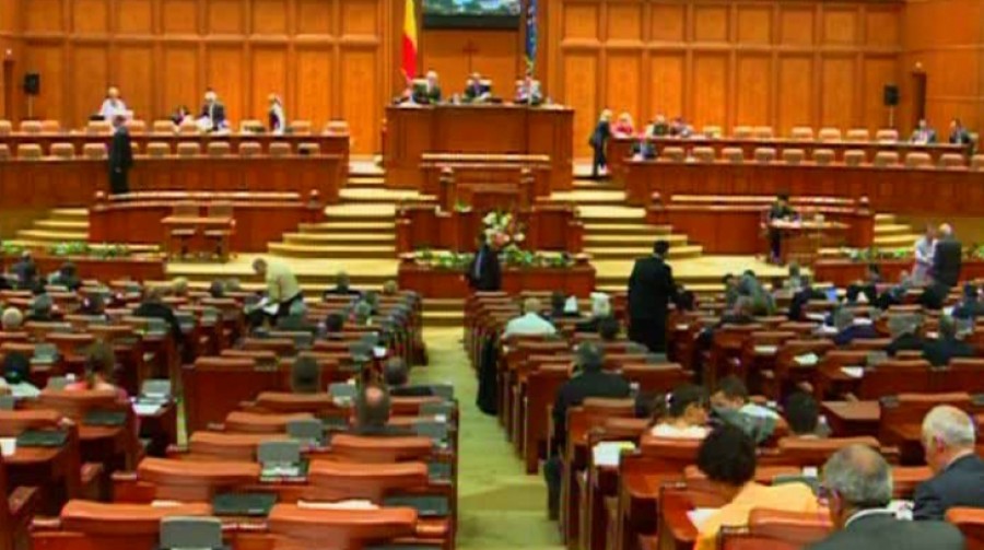 Institutul pentru Politici Publice: 29 de parlamentari au migrat în prima sesiune parlamentară a actualei legislaturi