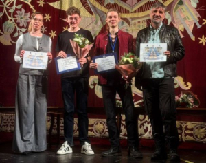 Campionii Olimpiadei Naţionale de Arta Actorului: gălăţenii David Alexandru Gheorghe şi Radu Andrei Decianu