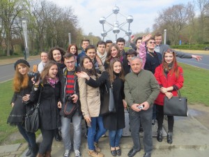 19 elevi au testat meserii la Bruxelles