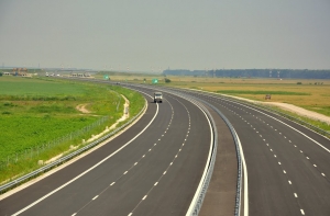 Ministrul Transporturilor: 150 kilometri de autostradă vor fi deschişi anul viitor