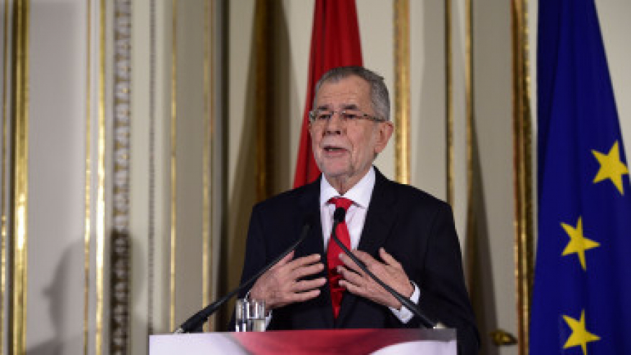 Președintele Austriei regretă decizia guvernului său