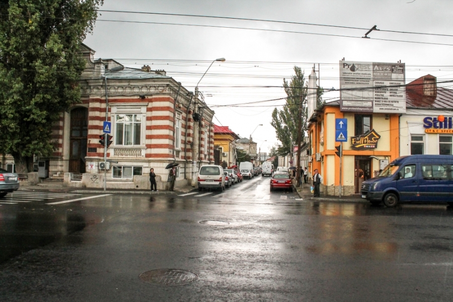 FOTO/ Când vor începe DEMOLĂRILE pe strada Traian şi când VA FI GATA artera de circulaţie