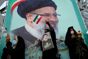 Ebrahim Raisi, validat președinte al Iranului