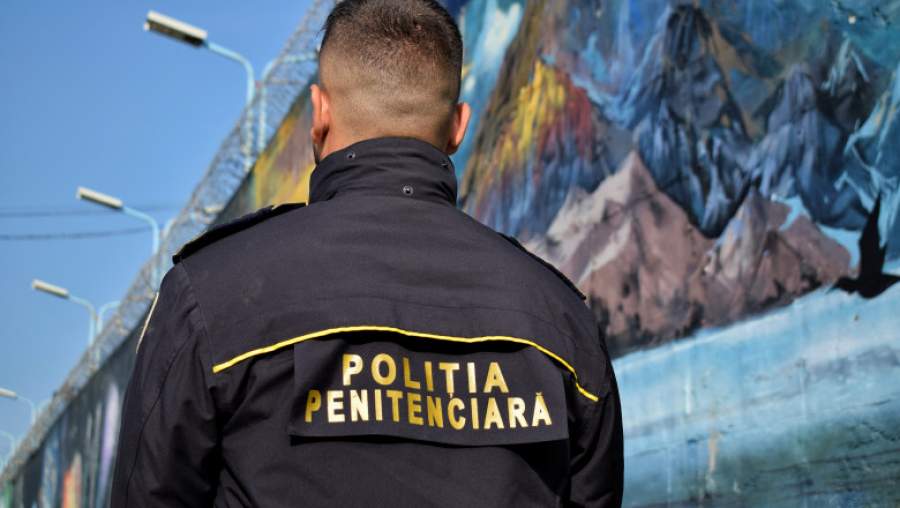Înscrieri la facultățile care pregătesc polițiști pentru Penitenciare