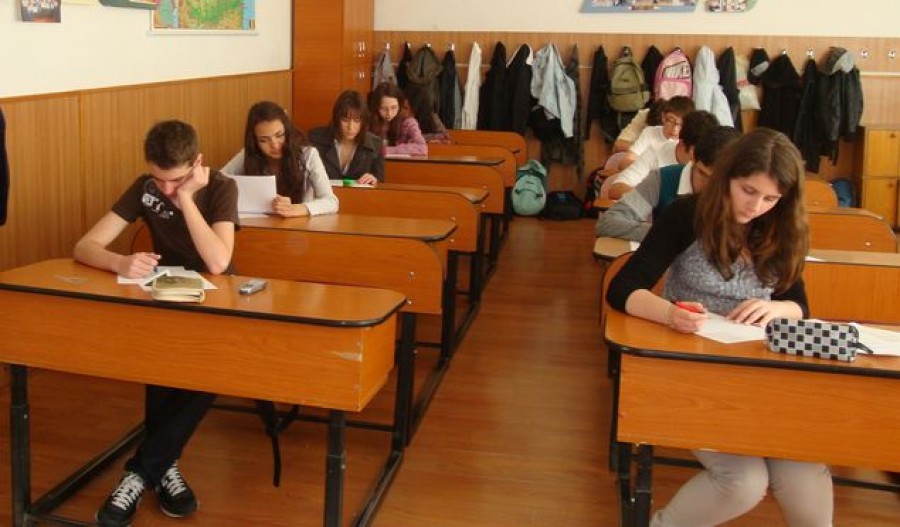 Simulari la examenul de evaluare naţională