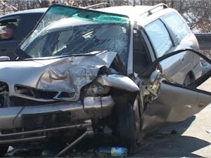 Tragedie pe DN 25! Două persoane nevinovate au murit într-un accident rutier