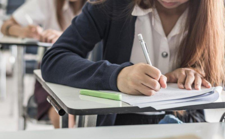 95 de absenţi la proba de Limba şi literatura română