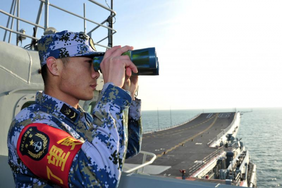 Navele de război chineze și taiwaneze, confruntare față în față