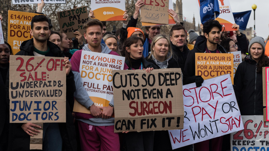 Cea mai lungă grevă din istoria sistemului britanic de sănătate