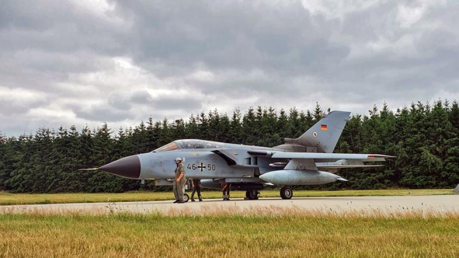 Exercițiu tactic cu zeci de avioane NATO