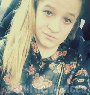 VRANCEA: Elevă găsită SPÂNZURATĂ în a doua zi de Paşte