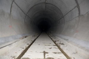 Banii pe 2012 pentru tunelul Fileşti nu au sosit nici acum