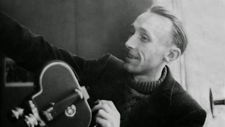 In memoriam. Andre Bazin, influent critic de film