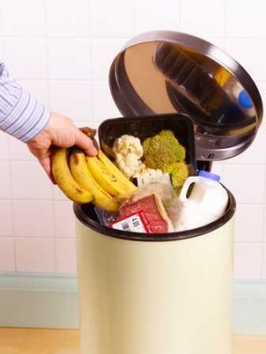 Sfaturi utile: Cum să nu mai arunci mâncare la gunoi