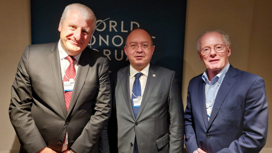 Bogdan Aurescu a discutat la Davos despre proiectele din energie