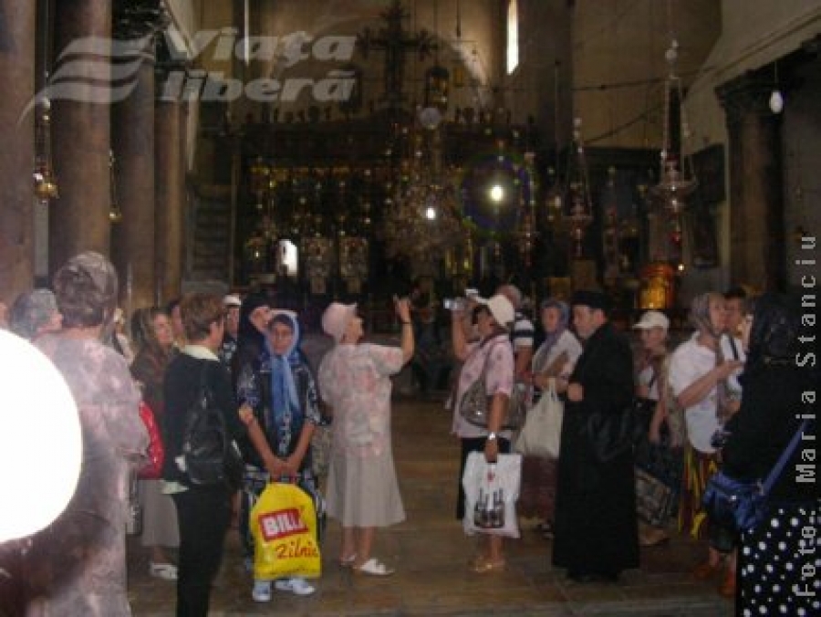 Pelerini pe „Pământul Făgăduinţei”