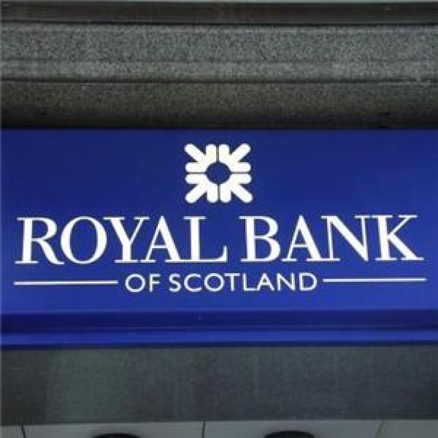 Grupul britanic RBS ar putea concedia până la 10.000 de bancheri