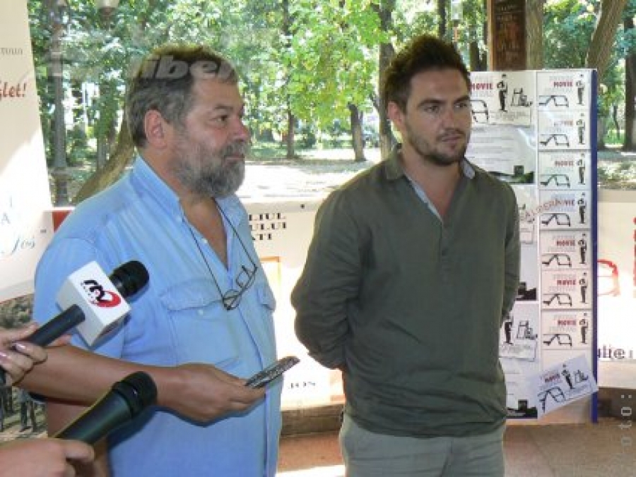 Leonardo di Caprio, în Grădina Publică