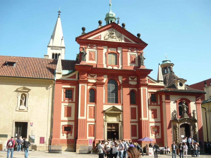 Itinerarii europene - Bazilica „Sfântul Gheorghe” din Praga 