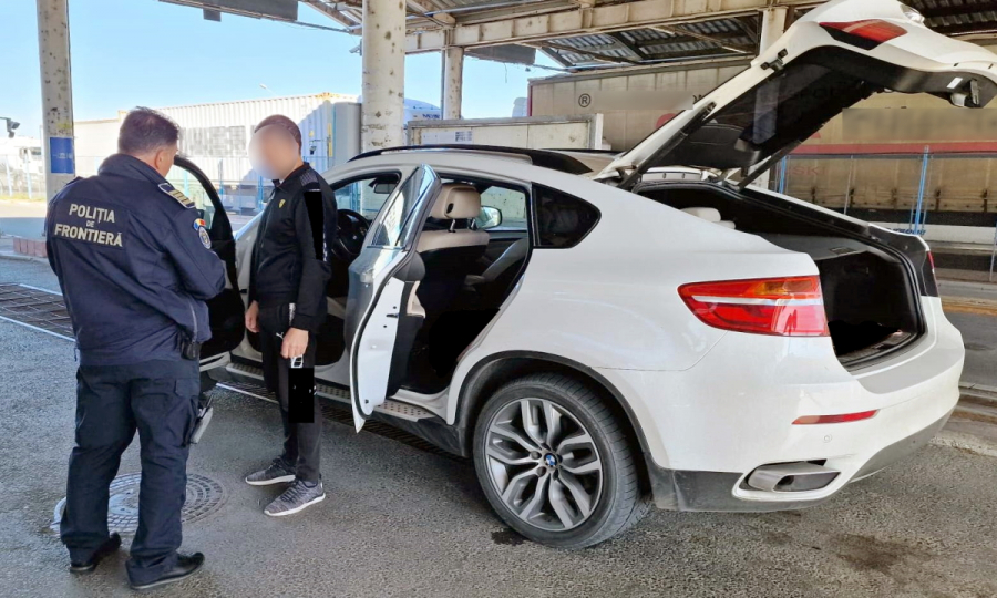 Şofer cu permis din Kosovo, nerecunoscut de statul român
