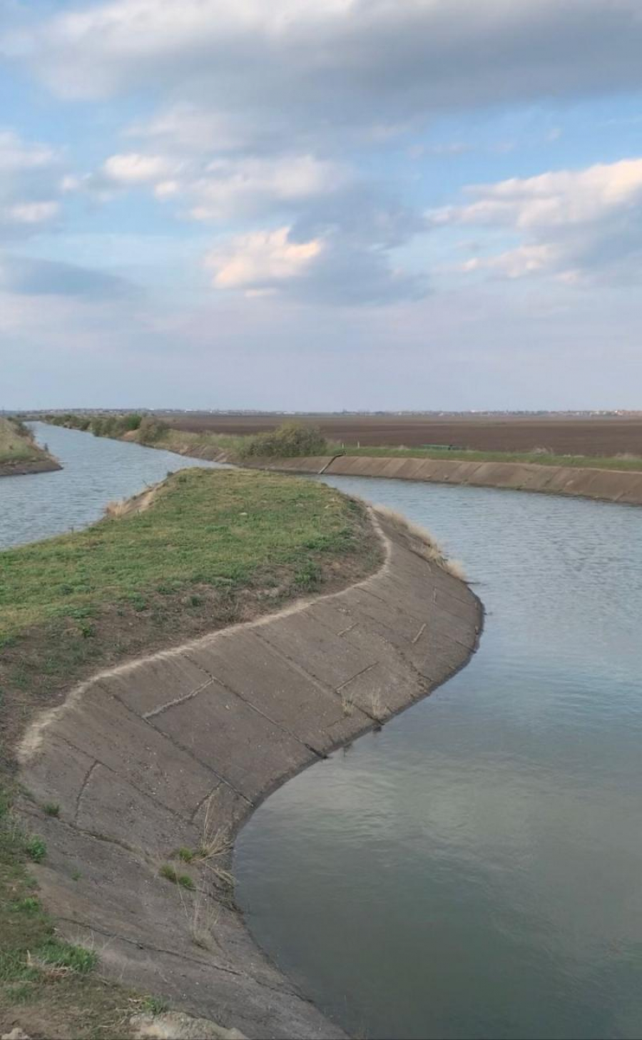 Apa din Dunăre a ajuns în zona Matca