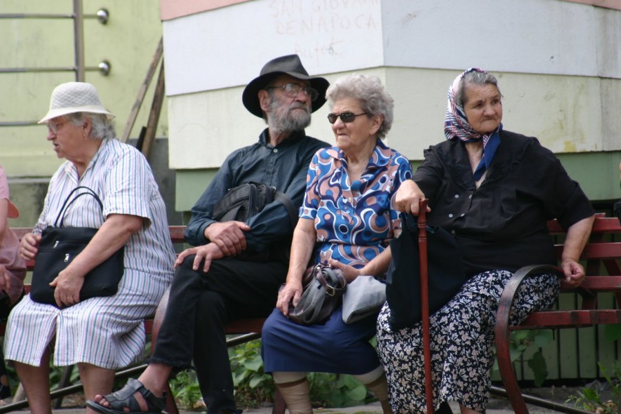 Natalitatea - în cădere liberă! Gălăţenii, mai puţini şi mai bolnavi