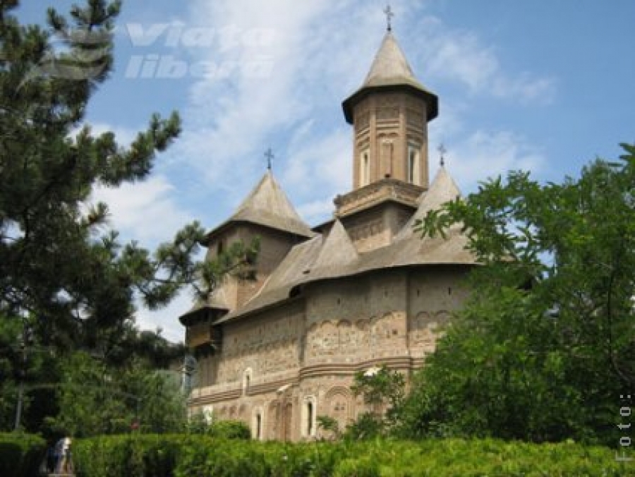Mănăstirea – Fortăreaţă „Precista”, o istorie de peste 360 de ani