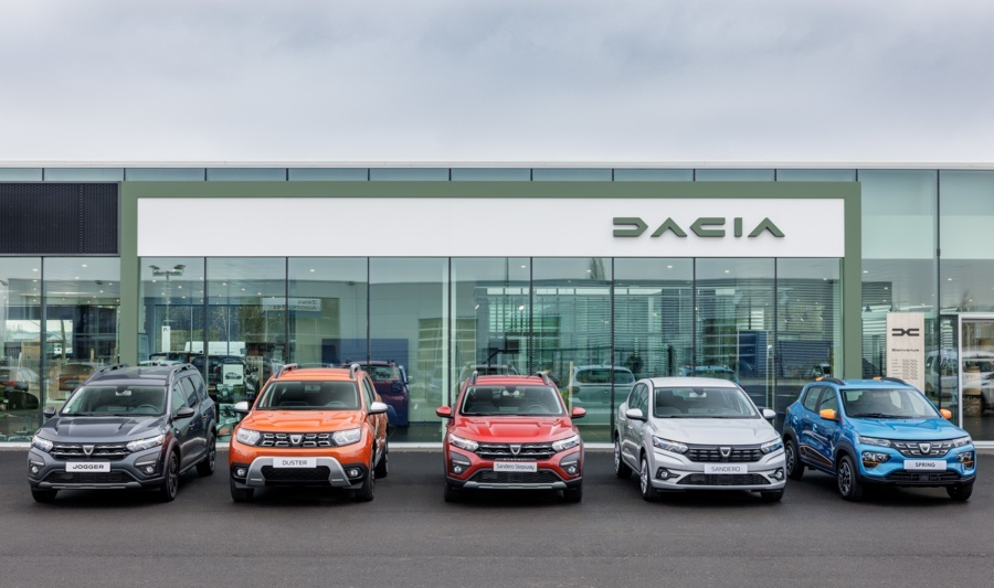 Una din patru mașini Dacia se vinde online
