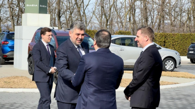 Guvernul României și premierul vor folosi un singur brand auto, Dacia