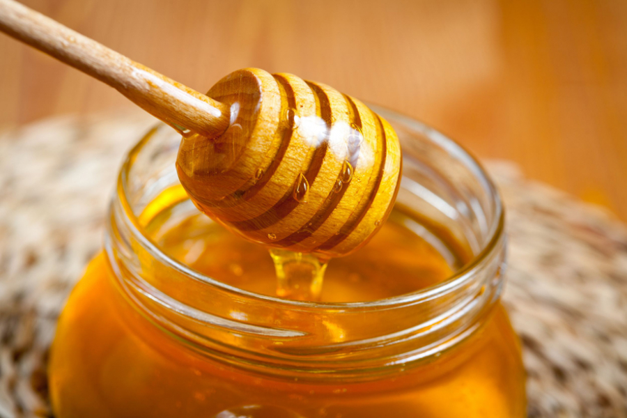 Mierea de albine, un medicament miraculos pentru organism