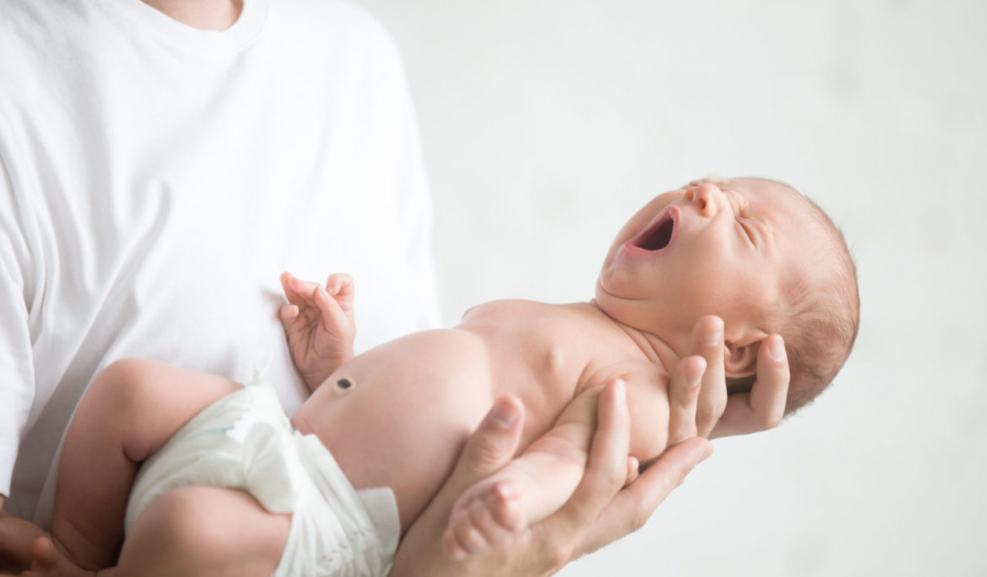 O femeie a născut din greșeală copilul unui alt cuplu