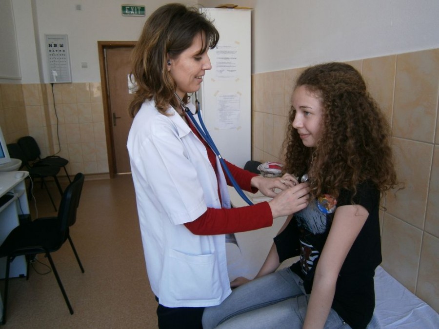 MEDICINA ŞCOLARĂ, din nou în subordinea direcţiilor de sănătate - SOLICITARE a sindicatului Sanitas