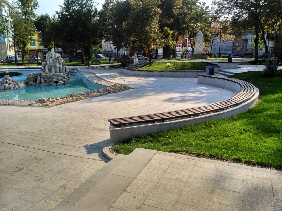 Gălăţenii, invitaţi la inaugurarea Parcului Eminescu