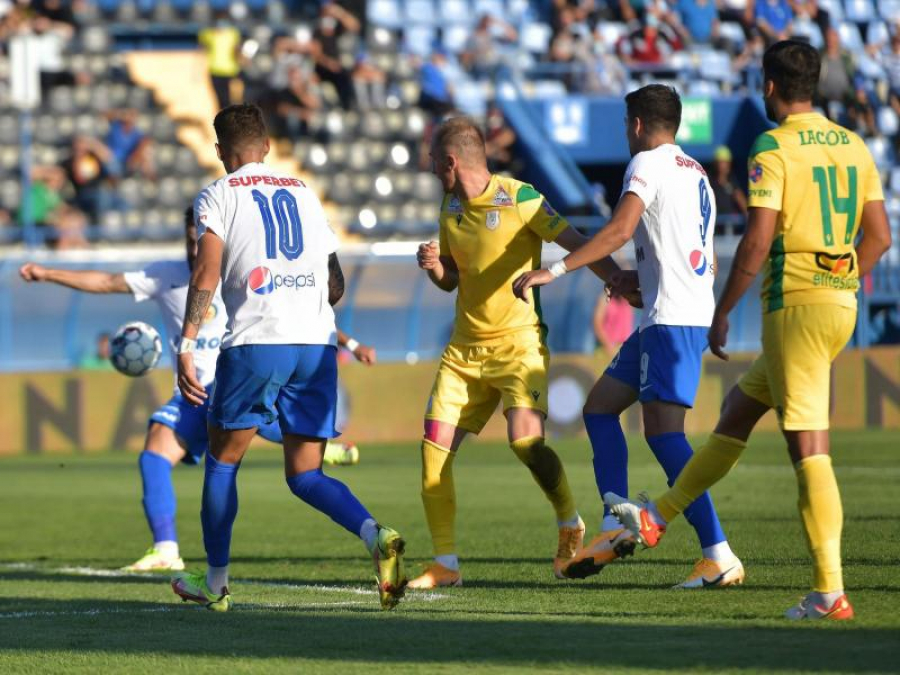 Superliga, la a treia etapă